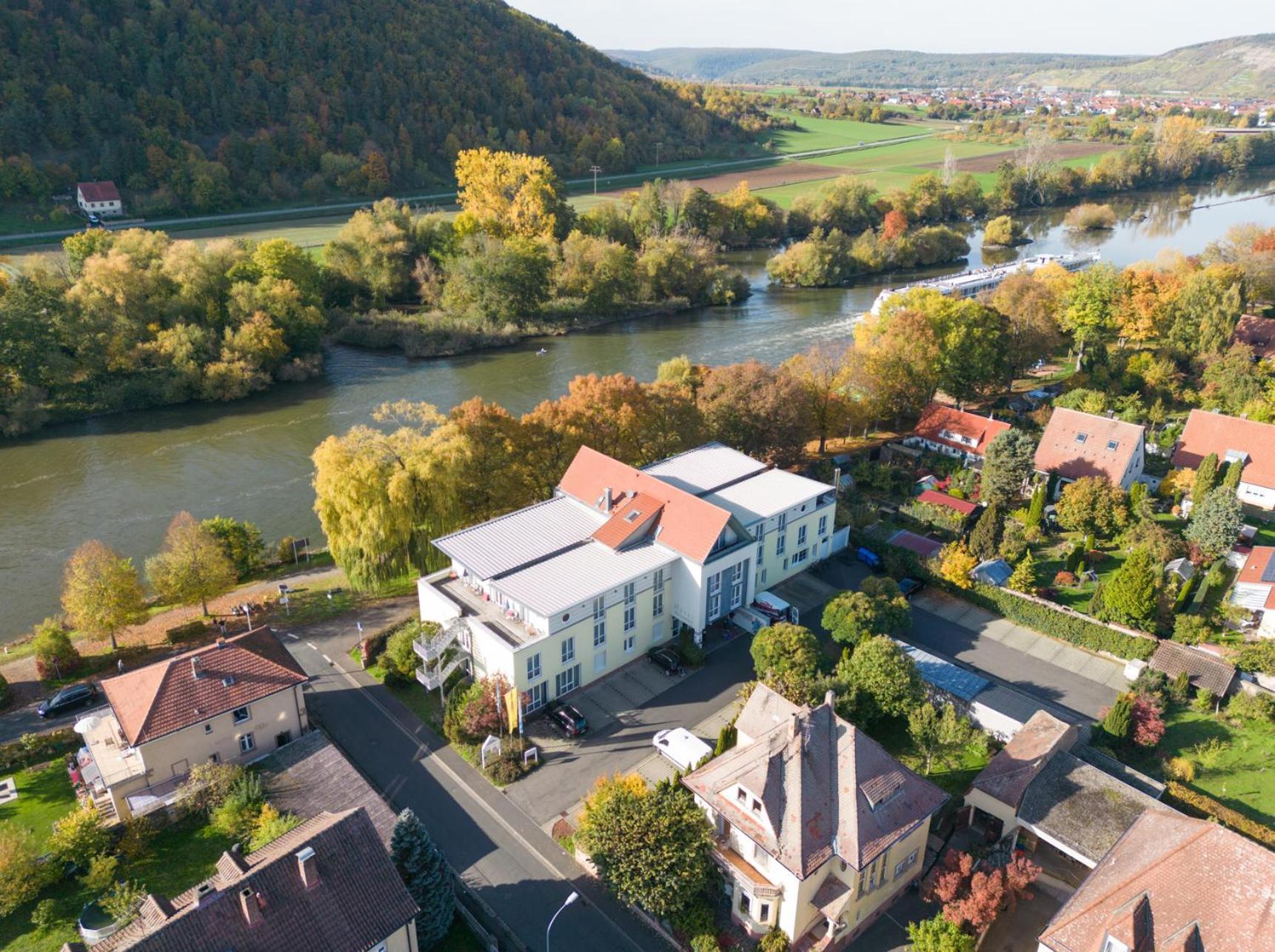 Hotel Mainpromenade ***S Karlstadt Dış mekan fotoğraf