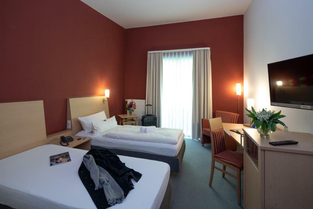 Hotel Mainpromenade ***S Karlstadt Dış mekan fotoğraf